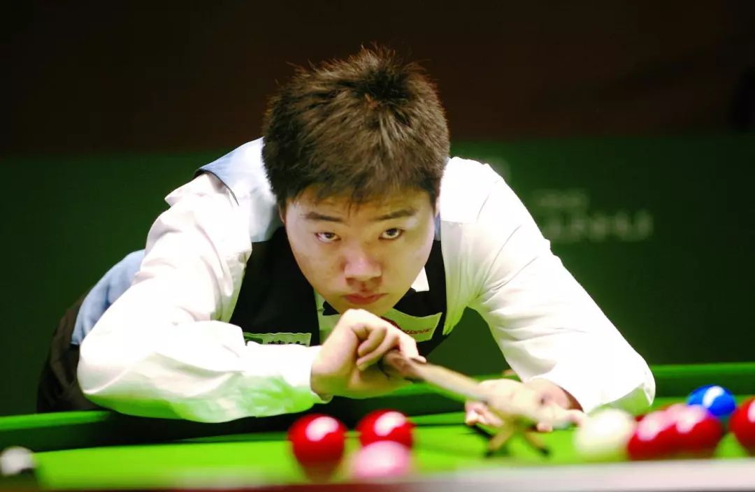 都曾因与球 都曾因与球