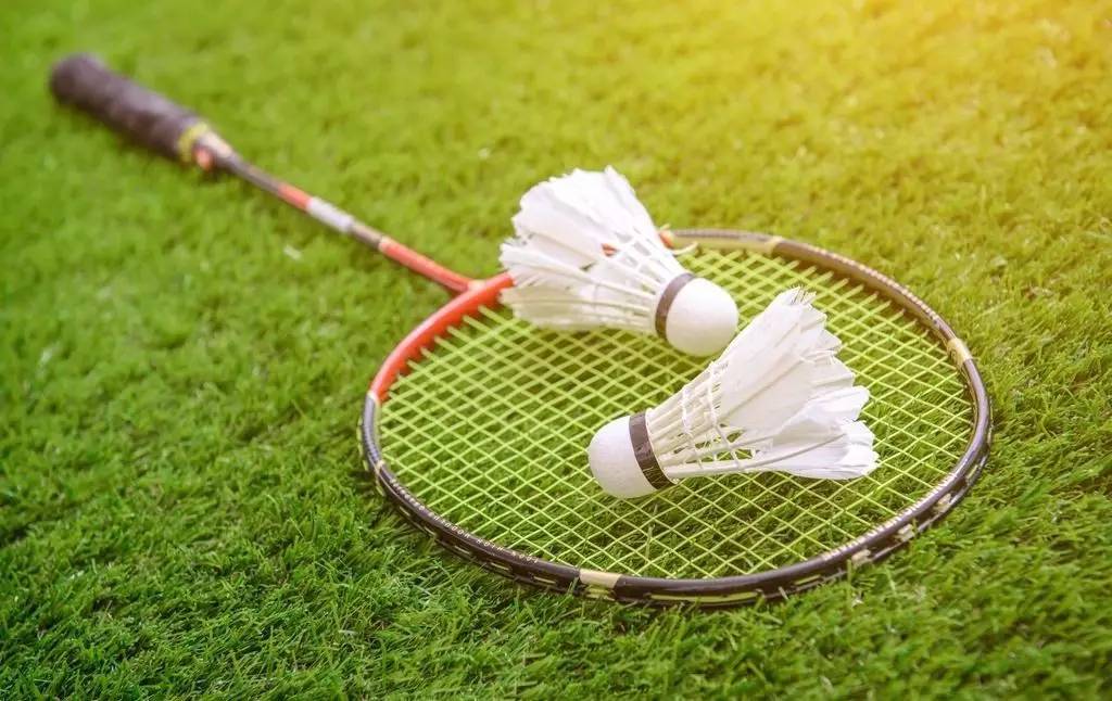 相比开放式 相比开放式